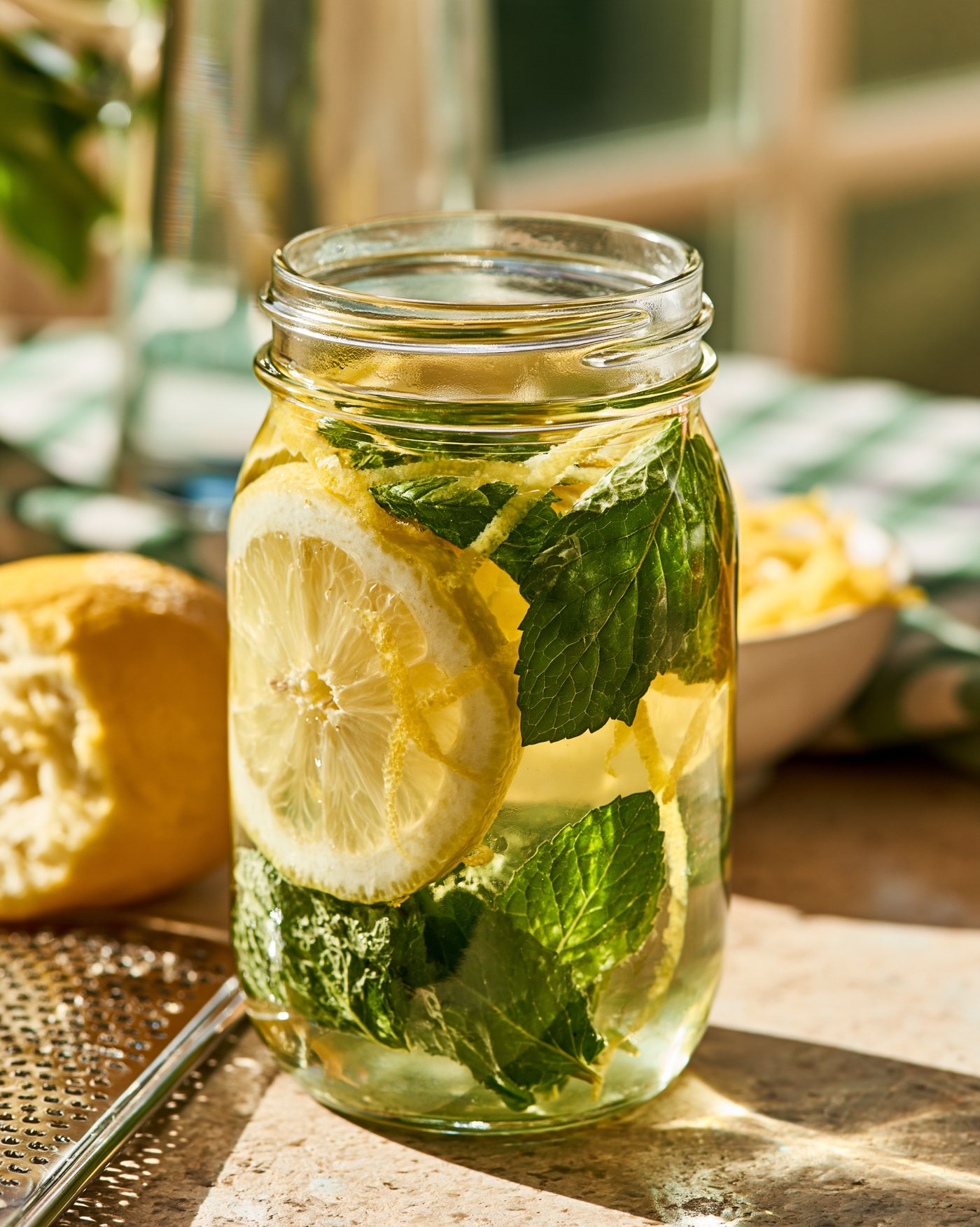 Start the mint and lemon jar